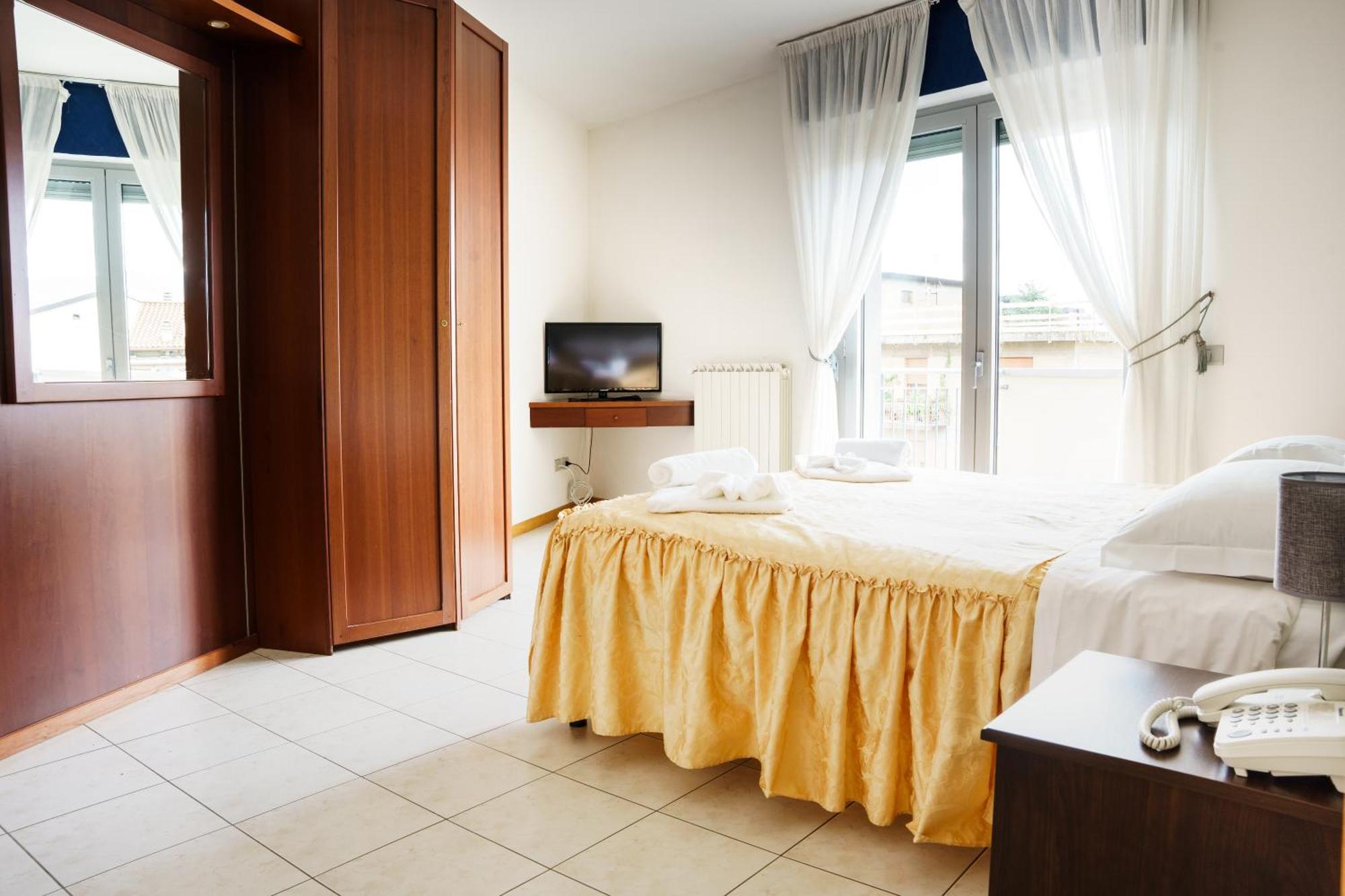 ארצו Residence Le Corniole מראה חיצוני תמונה